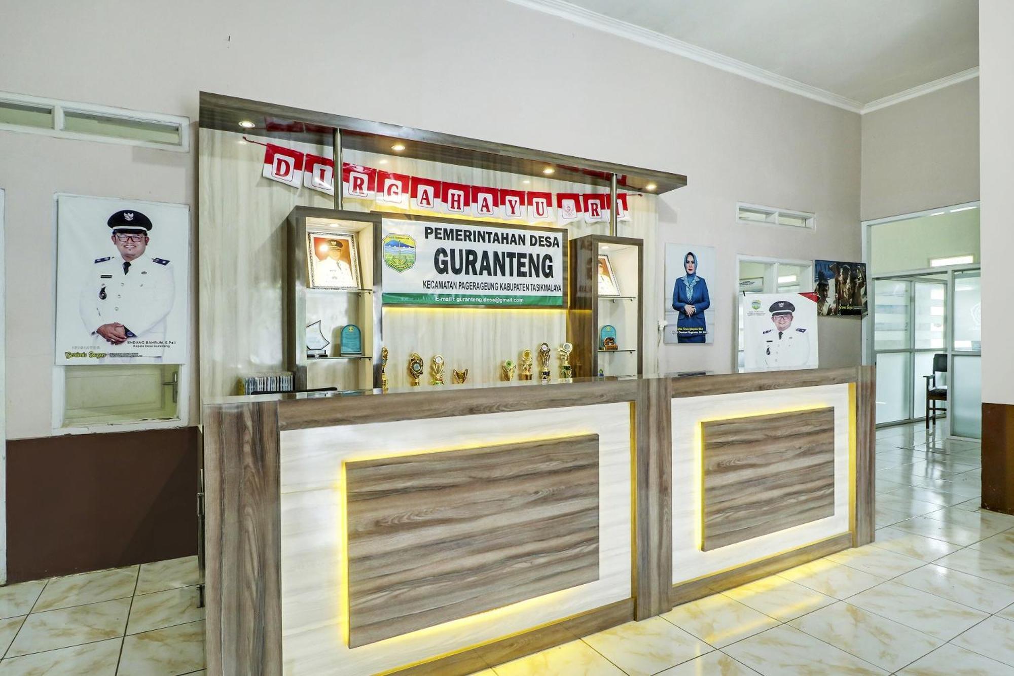 Oyo Homes 90956 Desa Wisata Guranteng Pendjalu Exterior foto